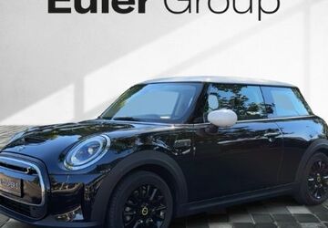 Mini Cooper SE 26.987 km 19.299 &euro; Frankfurt 60314