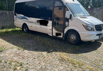 Mercedes-Benz Sprinter 211.000 km 23.000 &euro; Hattersheim Eddersheim 65795