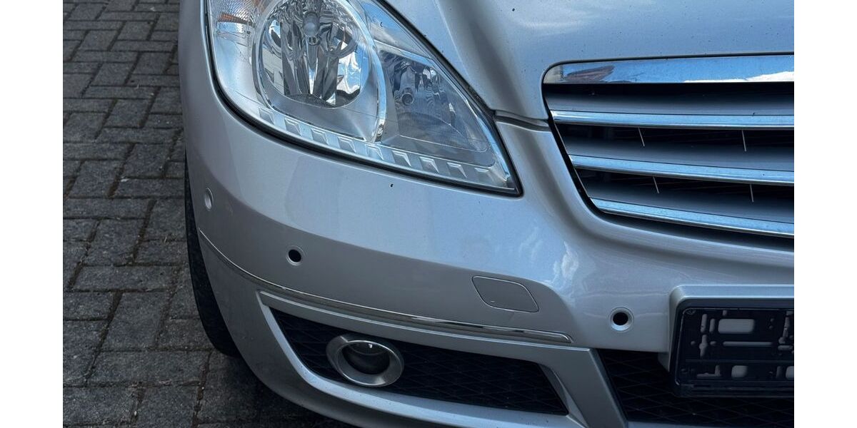 Mercedes-Benz A 160 81.800 km 7.190 &euro; Frankfurt am Main 60386