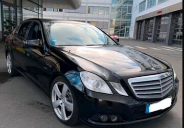 Mercedes-Benz E 250 365.000 km 5.500 &euro; Frankfurt am Main 60598