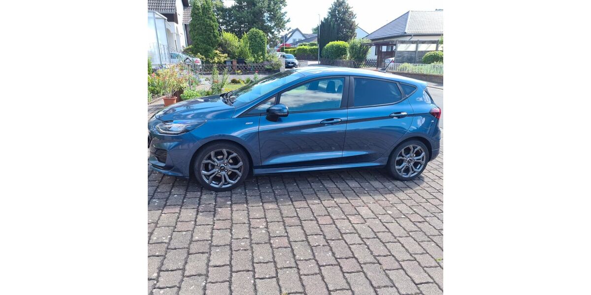 Ford Fiesta 45.000 km 13.700 &euro; Frankfurt 60528