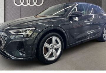 Audi Q8 e-tron 27.685 km 44.350 &euro; Frankfurt am Main 60314
