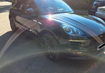 Porsche Macan 144.500 km 33.200 &euro; Frankfurt am Main 60439