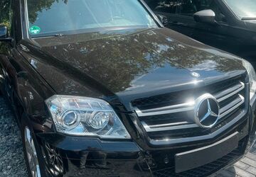 Mercedes-Benz GLK 350 248.000 km 7.950 &euro; Frankfurt am Main 60386