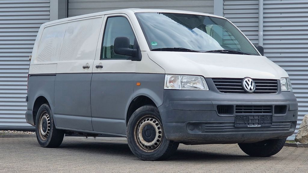 VW T5 Transporter 242.000 km 5.000 &euro; Friedrichsdorf (10 Min. nördlich von Frankfurt/M) 61381