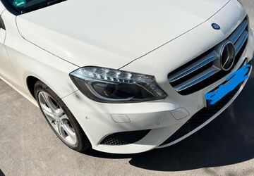 Mercedes-Benz A 180 120.000 km 10.700 &euro; Offenbach am Main 63071