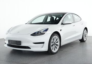 Tesla Model 3 14.053 km 31.184 &euro; Eschborn 65760