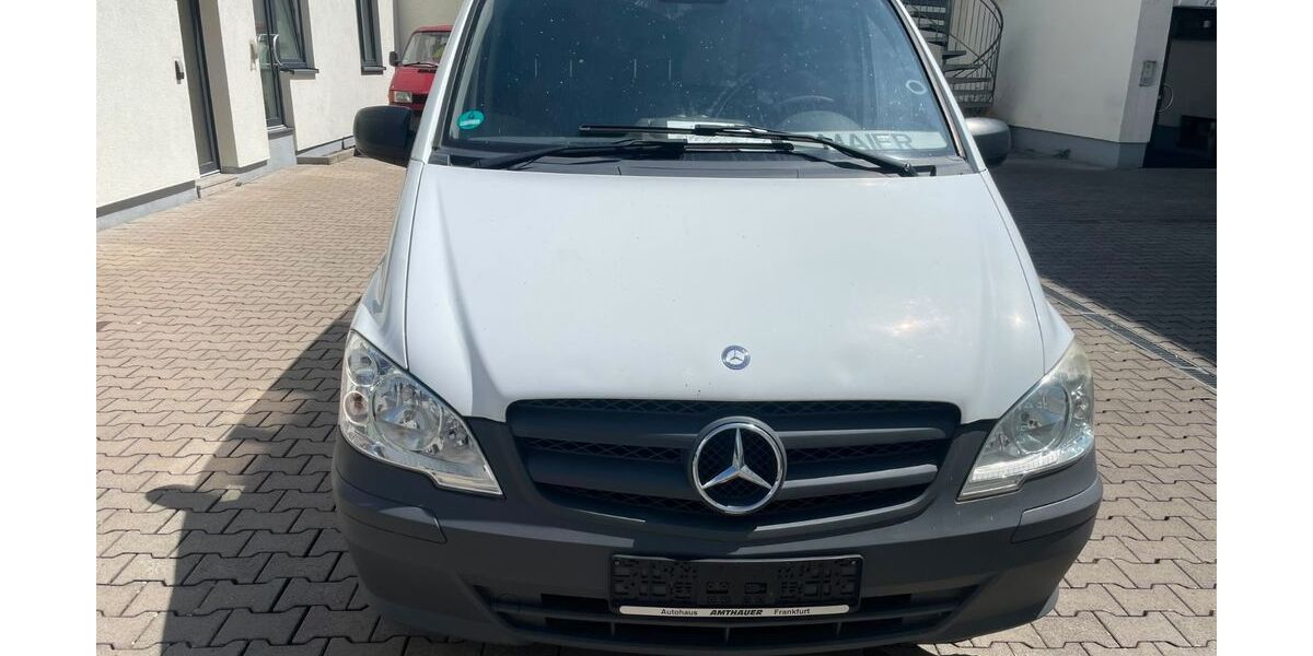 Mercedes-Benz Vito 180.000 km 5.499 &euro; Frankfurt 60326