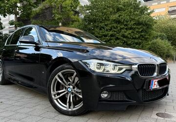 BMW 330 256.698 km 11.590 &euro; Frankfurt am Main 60486