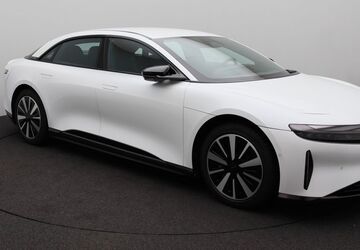 Lucid Air 15.782 km 90.366 &euro; Frankfurt 60388
