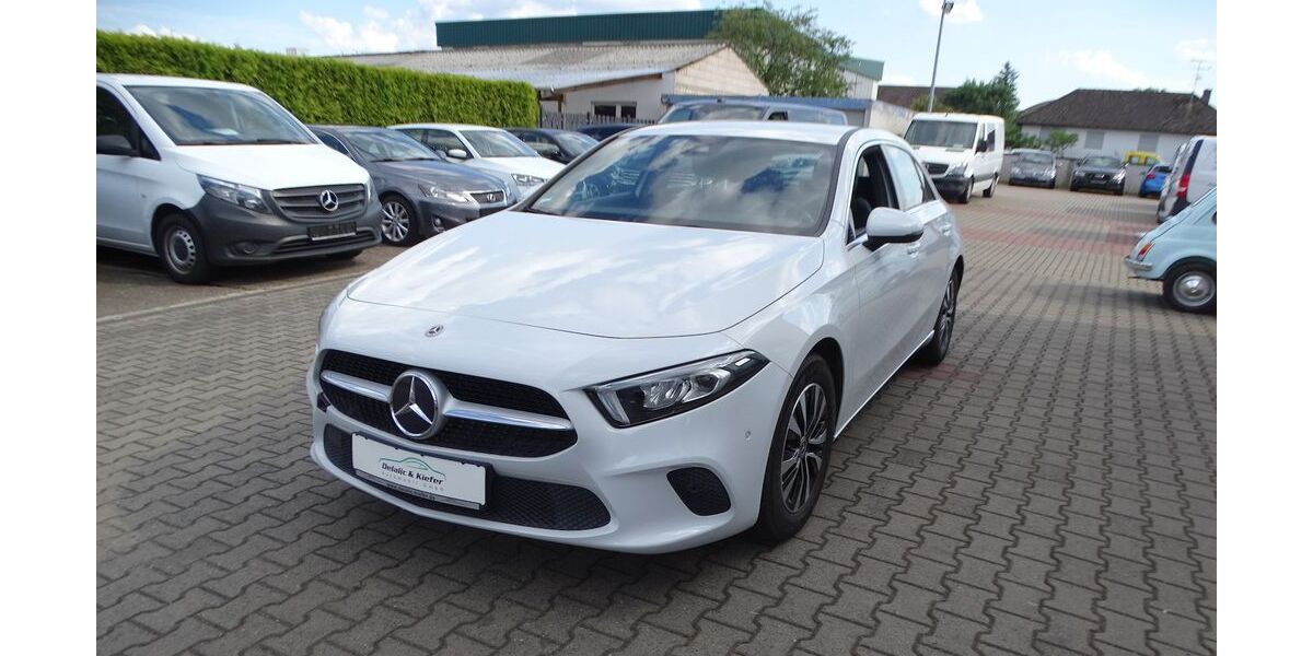 Mercedes-Benz A 180 22.611 km 23.590 &euro; Rodgau 63110
