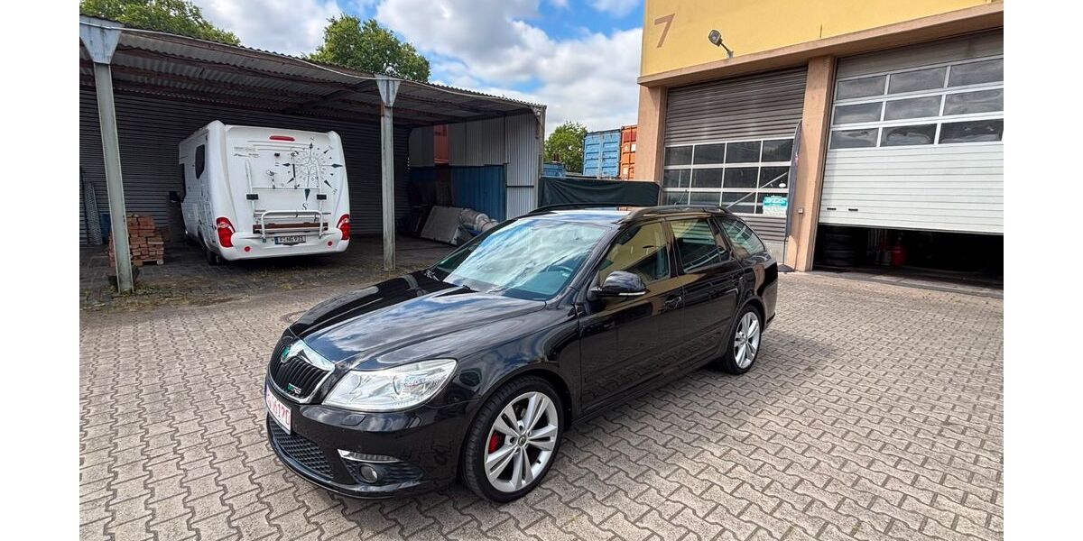 Skoda Octavia 322.000 km 3.590 &euro; Frankfurt am Main 65933