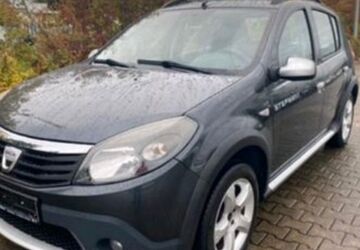 Dacia Sandero 93.000 km 3.000 &euro; Bad Homburg 61348