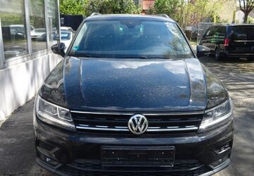 VW Tiguan 128.435 km 15.300 &euro; Frankfurt 60386