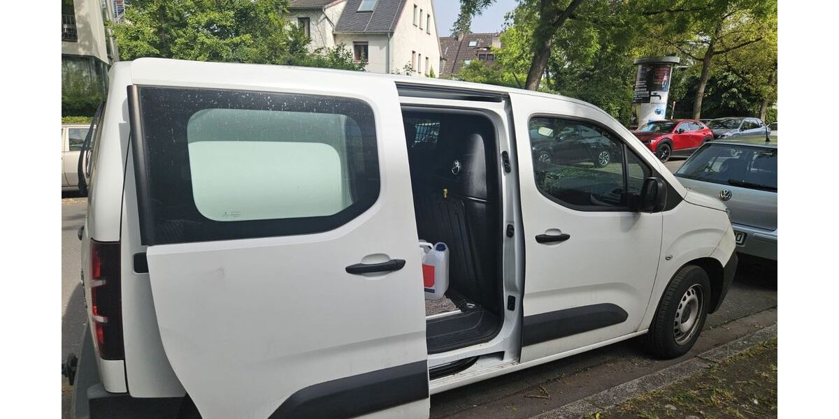 Peugeot Partner 48.000 km 13.700 &euro; Frankfurt am Main 60599
