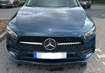 Mercedes-Benz A 180 89.000 km 19.200 &euro; Frankfurt am Main 60320