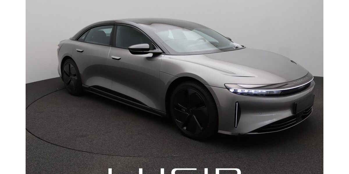 Lucid Air 14.585 km 92.464 &euro; Frankfurt 60388