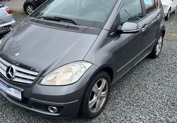 Mercedes-Benz A 160 102.000 km 5.950 &euro; Hanau 63452