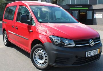 VW Caddy 159.000 km 8.900 &euro; Rüsselsheim 65428