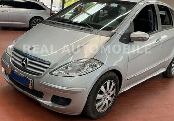 Mercedes-Benz A 180 91.000 km 5.999 &euro; Frankfurt am Main 65933