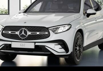 Mercedes-Benz GLC 300 9.900 km 70.990 &euro; Frankfurt 60488