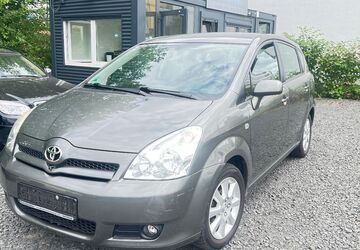 Toyota Corolla Verso 171.150 km 4.690 &euro; Friedberg 61169