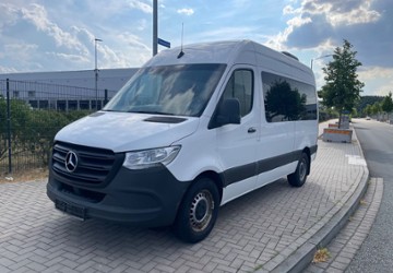 Mercedes-Benz Sprinter 598.000 km 20.990 &euro; Frankfurt am Main 65933