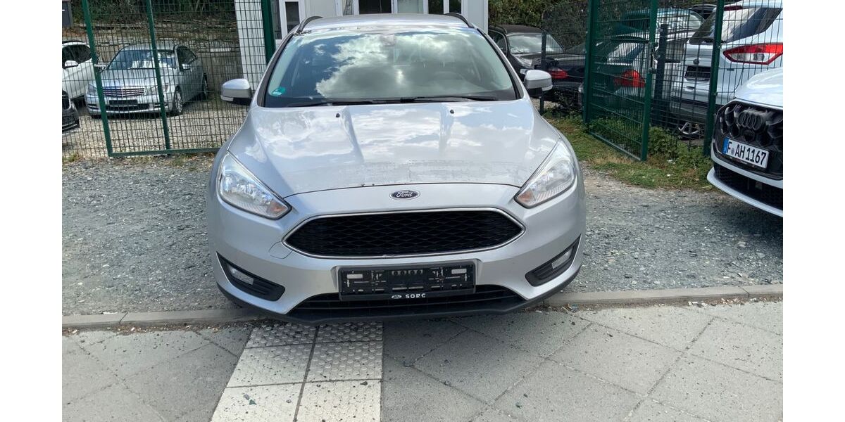 Ford Focus 297.996 km 2.999 &euro; Frankfurt am Main 60486