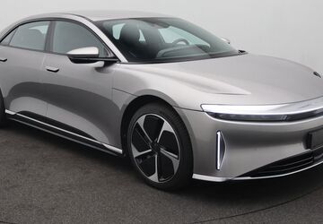 Lucid Air 22.066 km 78.422 &euro; Frankfurt 60388